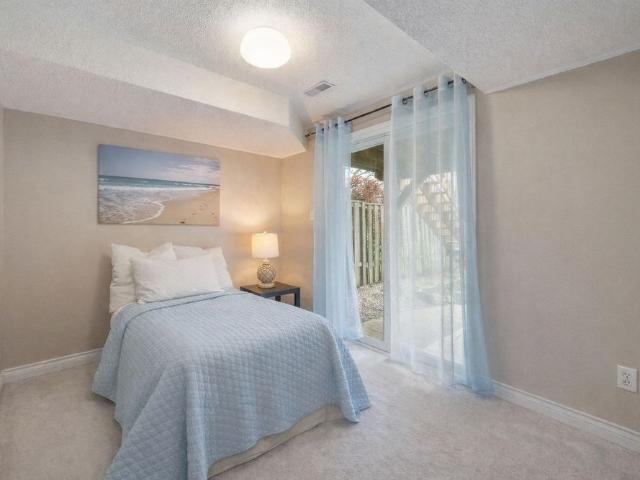 Apartment for rent in Durham, Ontario