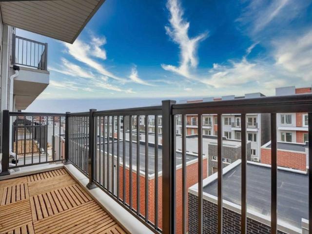 Townhouse for rent in York Centre, Toronto