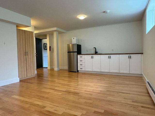 Apartment for rent in Mulhurst Bay, Ontario