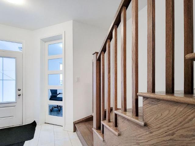 Townhouse for rent in Milton, Ontario
