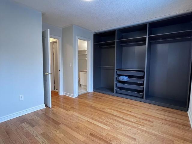 House for rent in Central Erin Mills, Mississauga