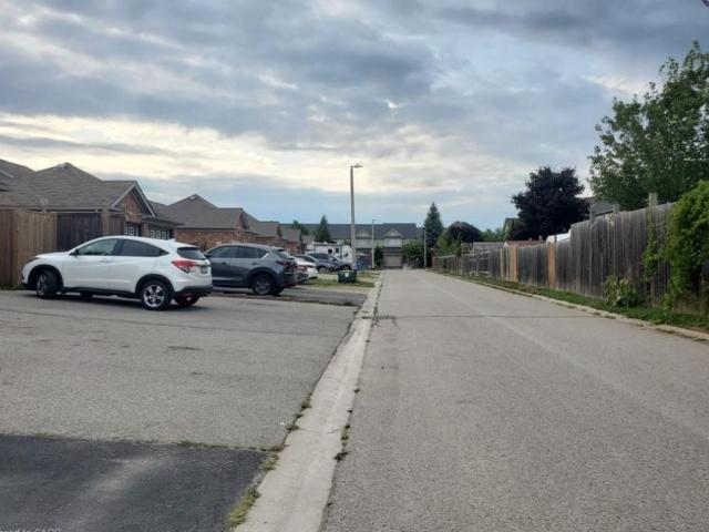 Townhouse for rent in Brant Avenue Neighbourhood Group, Guelph