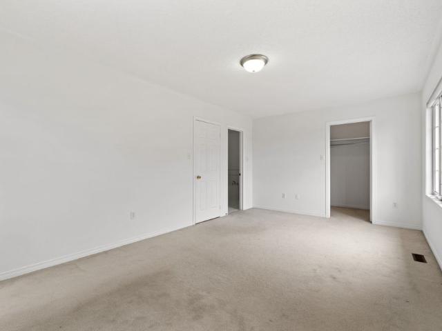 Townhouse for rent in Richmond Hill, Golden Horseshoe