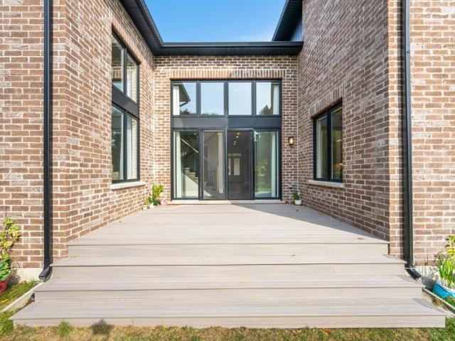 House for rent in Burlington, Ontario