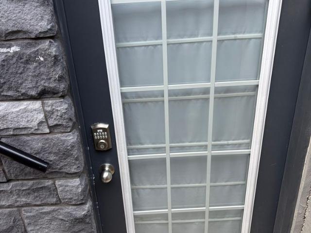 Apartment for rent in Meadowvale Business Park, Mississauga