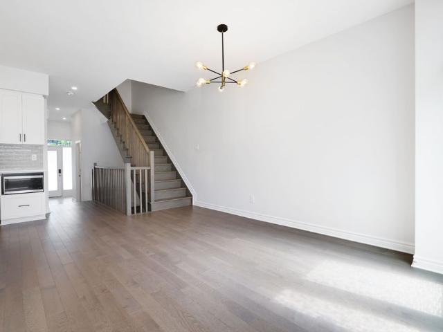 Townhouse for rent in Mulhurst Bay, Ontario