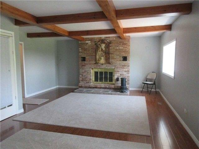 Apartment for rent in Adjala–Tosorontio, Central Ontario