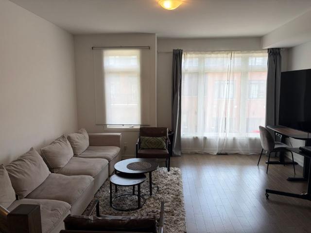 Townhouse for rent in Mulhurst Bay, Ontario