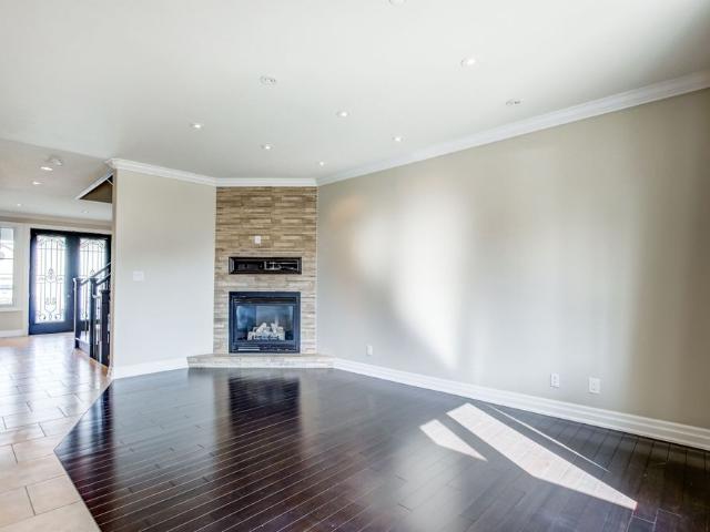 House for rent in Niagara Falls, Golden Horseshoe
