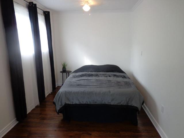 House for rent in Homeside, Hamilton