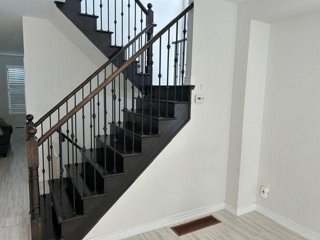 Townhouse for rent in Ancaster, Ontario