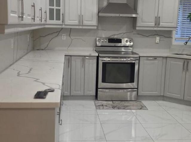 House for rent in Georgina, Ontario