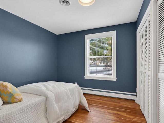 House for rent in Burlington, Ontario
