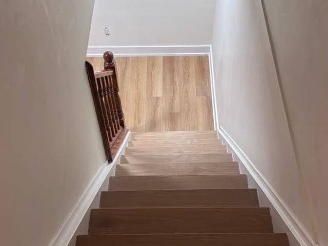 Apartment for rent in Burlington, Golden Horseshoe