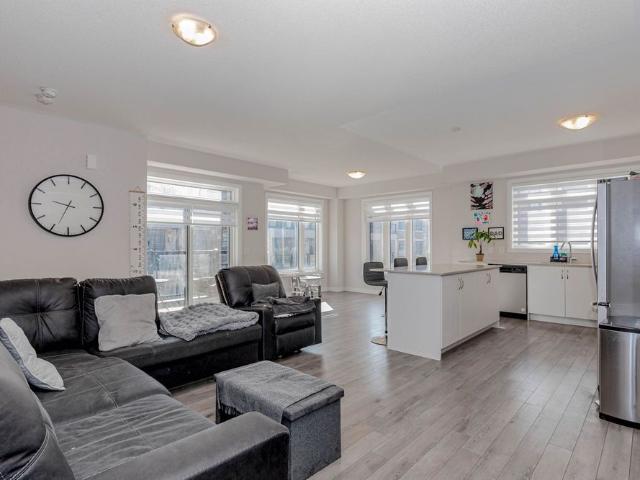 Townhouse for rent in Brant, Ontario
