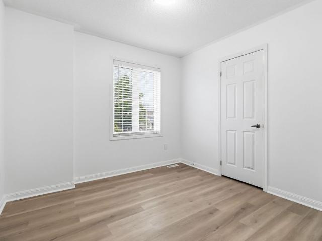 Townhouse for rent in Milton, Golden Horseshoe
