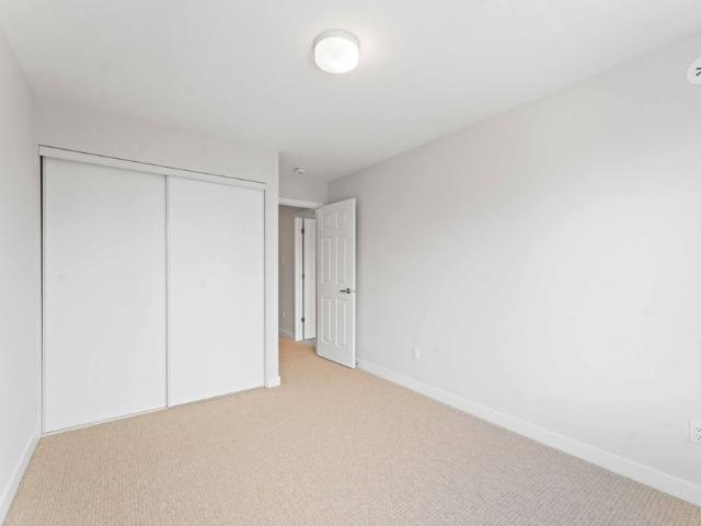 Townhouse for rent in Mulhurst Bay, Ontario