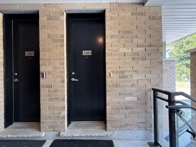 Apartment for rent in Richmond Hill, Golden Horseshoe