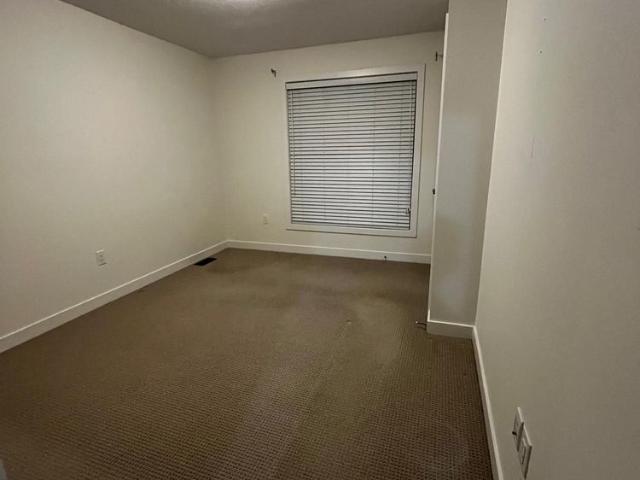 Townhouse for rent in Ancaster, Ontario