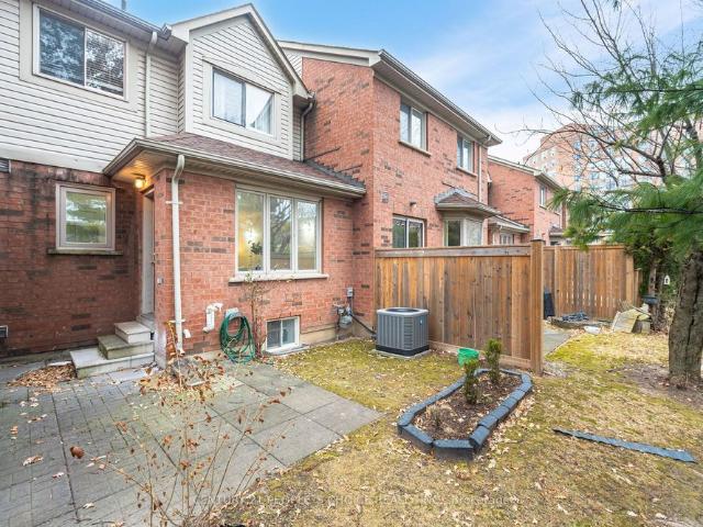 Apartment for rent in Central Erin Mills, Mississauga