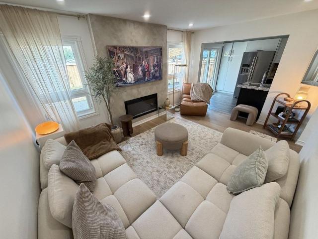 House for rent in Meadowvale South, Mississauga