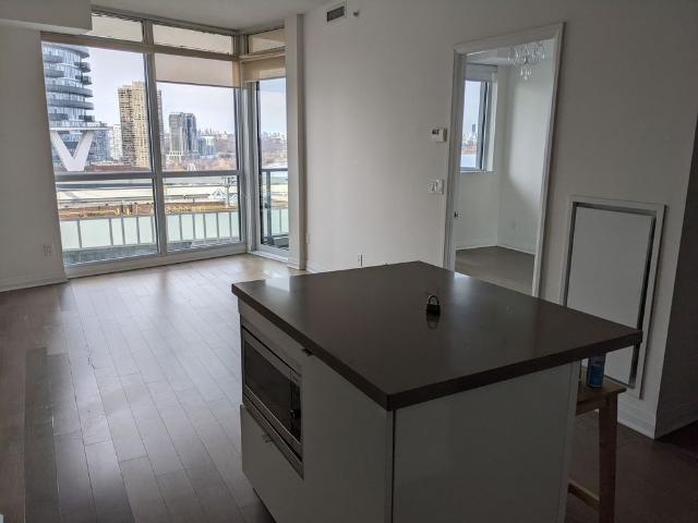 Apartment for rent in Etobicoke—Lakeshore, Toronto