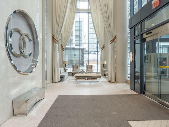 Apartment for rent in Etobicoke—Lakeshore, Toronto