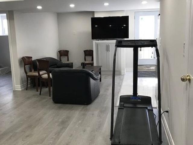 Apartment for rent in Greensborough, Markham