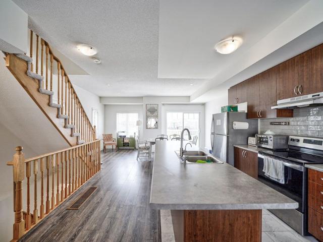 Townhouse for rent in Wasaga Beach, Ontario