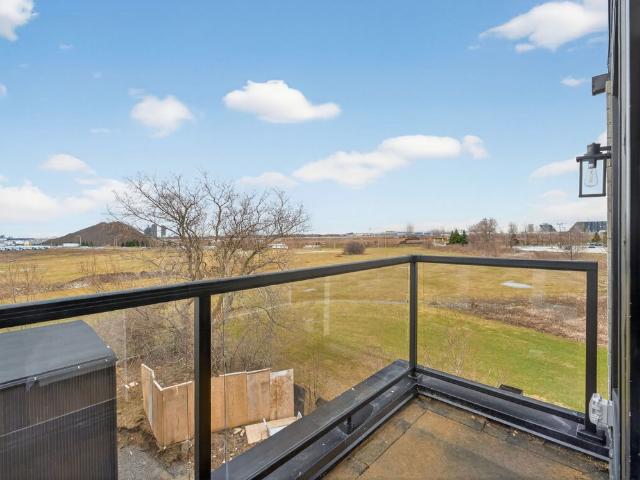 Townhouse for rent in Woburn, Ontario