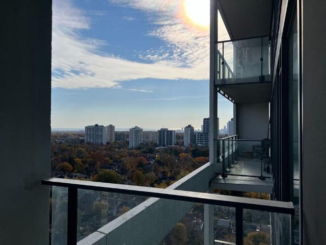 Apartment for rent in Toronto—St. Paul's, Toronto