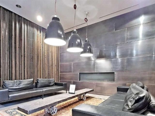 Apartment for rent in Toronto Centre, Toronto