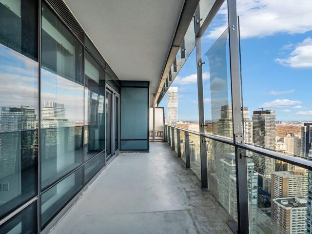 Apartment for rent in Toronto Centre, Toronto