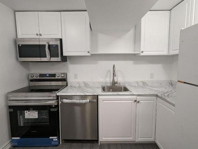 Apartment for rent in Whitby, Golden Horseshoe