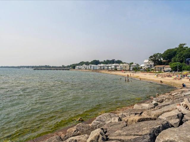 Apartment for rent in Crystal Beach, Fort Erie