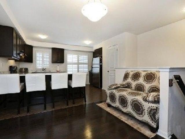 Townhouse for rent in Milton, Ontario