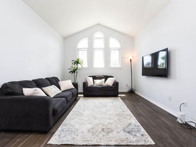House for rent in Lisgar, Mississauga