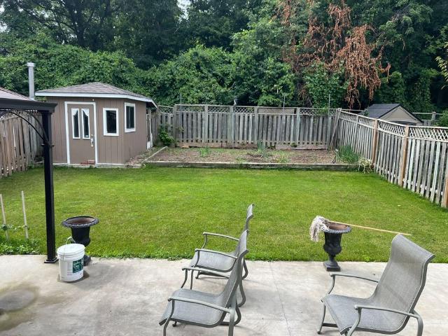 House for rent in Hurontario, Mississauga