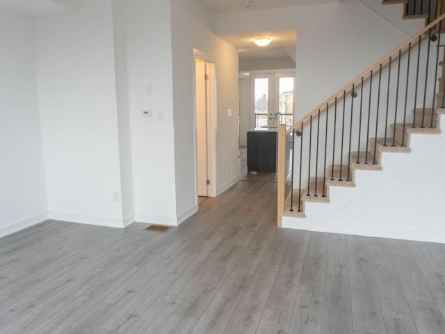 Townhouse for rent in Barrie, Central Ontario