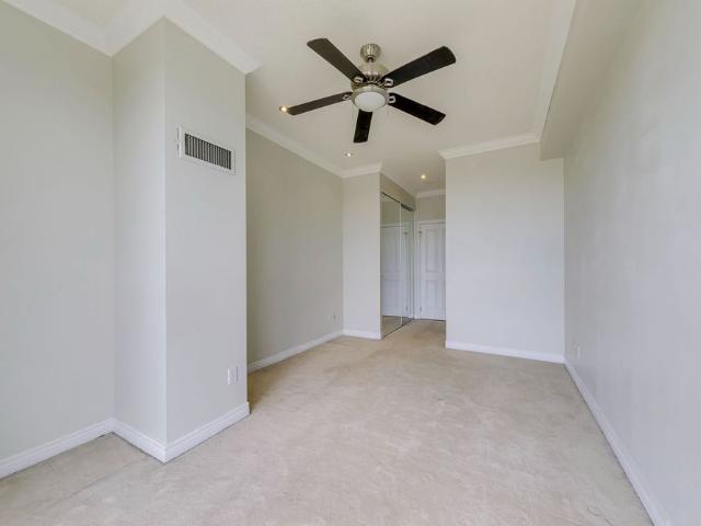 Apartment for rent in Oakville, Golden Horseshoe