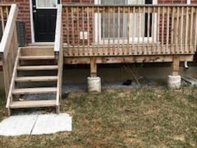 Townhouse for rent in Georgina, Ontario