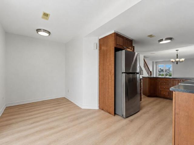 Apartment for rent in Mulhurst Bay, Ontario
