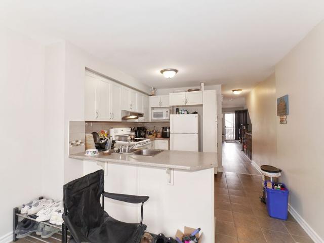Apartment for rent in Mulhurst Bay, Ontario