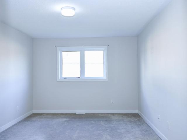 Townhouse for rent in Connections in Kanata, Ottawa