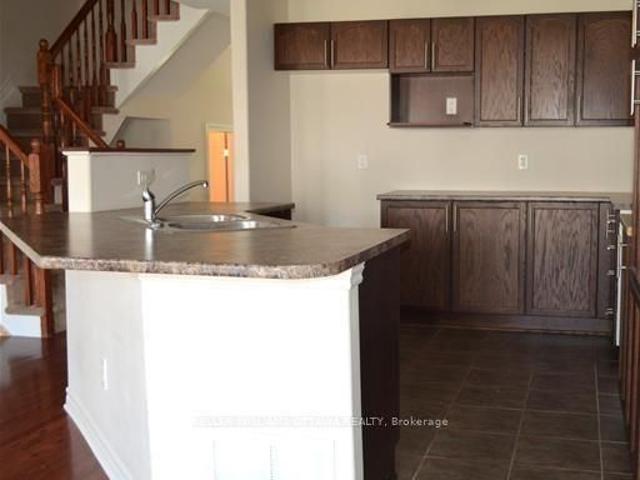 Townhouse for rent in Mulhurst Bay, Ontario