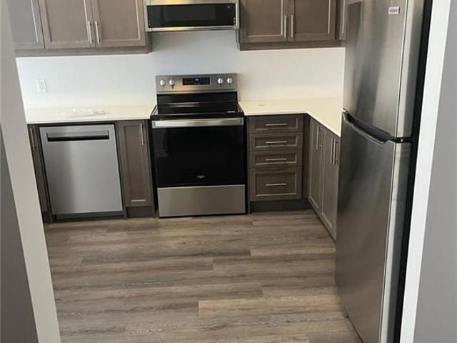 Townhouse for rent in Ancaster, Ontario