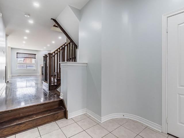 House for rent in Brampton, Golden Horseshoe