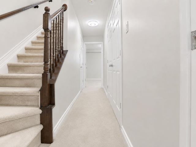Apartment for rent in Mulhurst Bay, Ontario