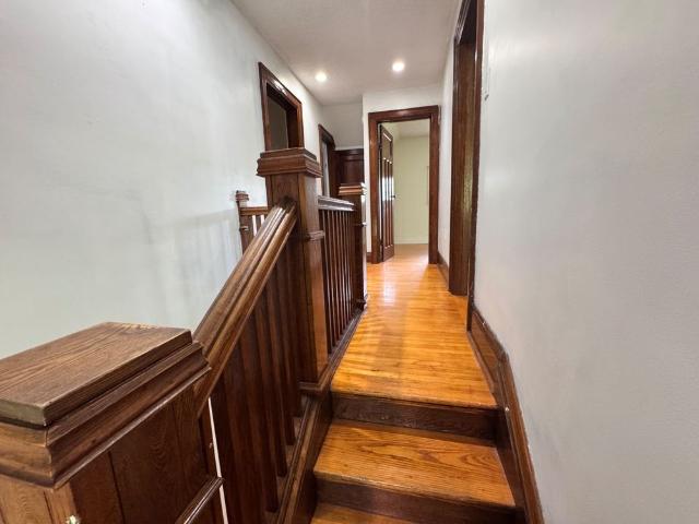 House for rent in Burlington, Ontario