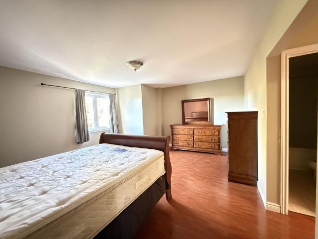 Townhouse for rent in Ascot Village, Markham